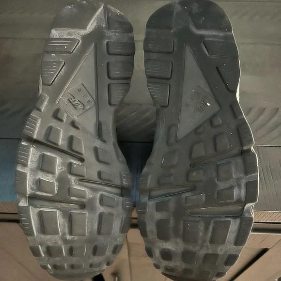 Used Womens Air Huarache Run Premium ‘Anthracite’ - Picture 6 of 6